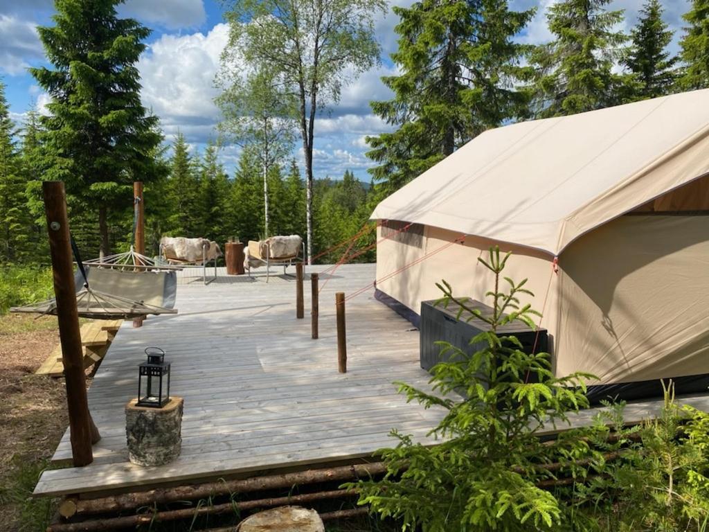 Glamping Tent With Amazing View In The Forest Турсбю Экстерьер фото